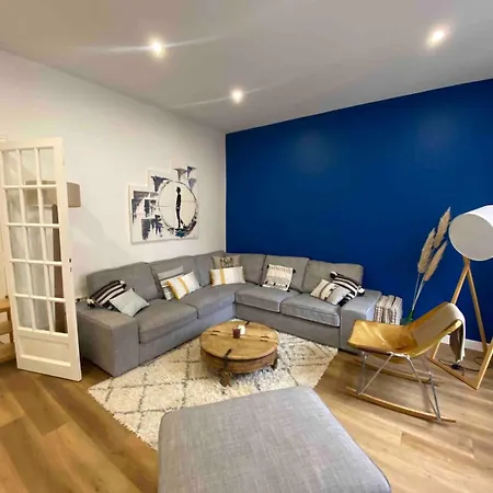 Spacious 3 *